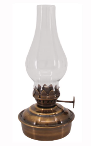 CLASSIC KEROSENE LAMP