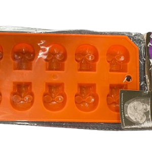 SKULL SHAPED ICE TRAY
